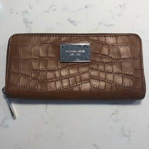 Michael Kors wallet